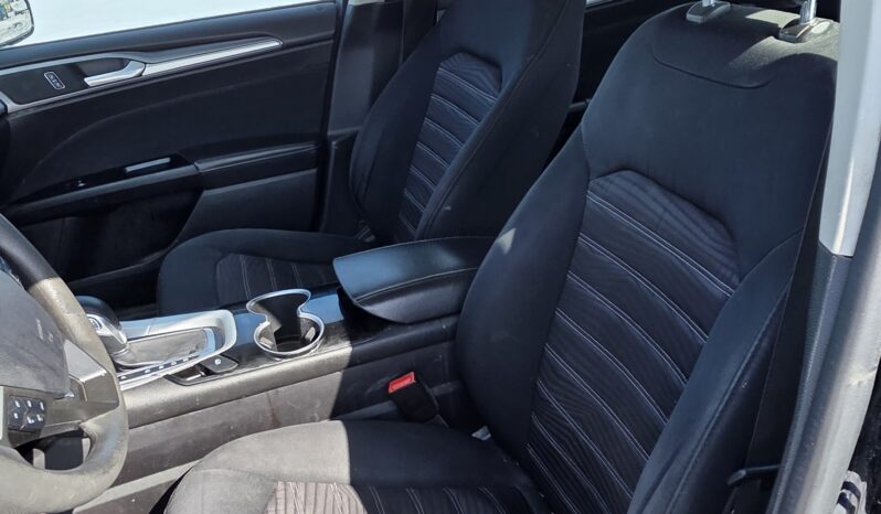 
								2016 Ford Fusion SE Car full									