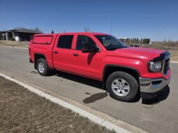 
										2018 GMC Sierra 1500 LT Crew Cab Short Bed 4WD Truck full									