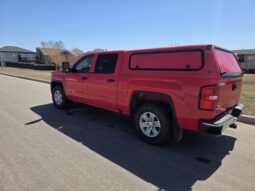 
										2018 GMC Sierra 1500 LT Crew Cab Short Bed 4WD Truck full									