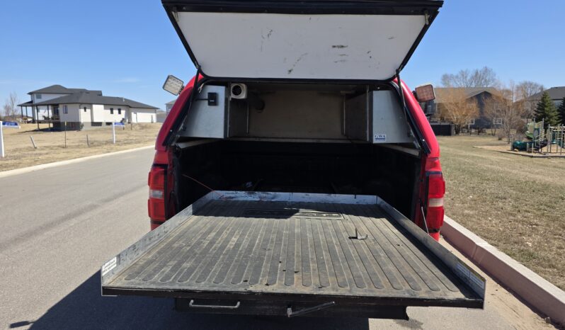 
								2018 GMC Sierra 1500 LT Crew Cab Short Bed 4WD Truck full									